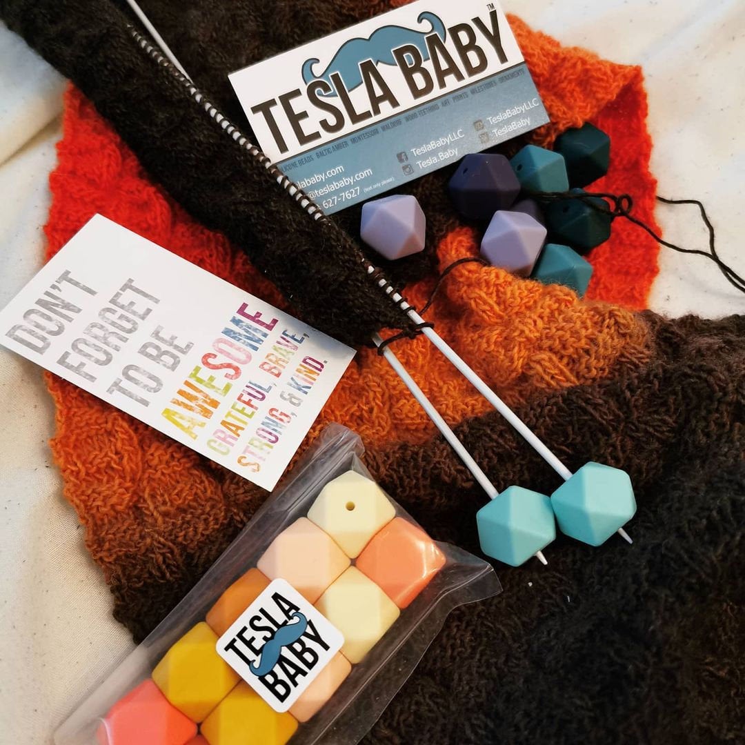 Knitting Needle Stoppers - Warm Colors - Beader Caps - Beader Tips - B –  Tesla Baby