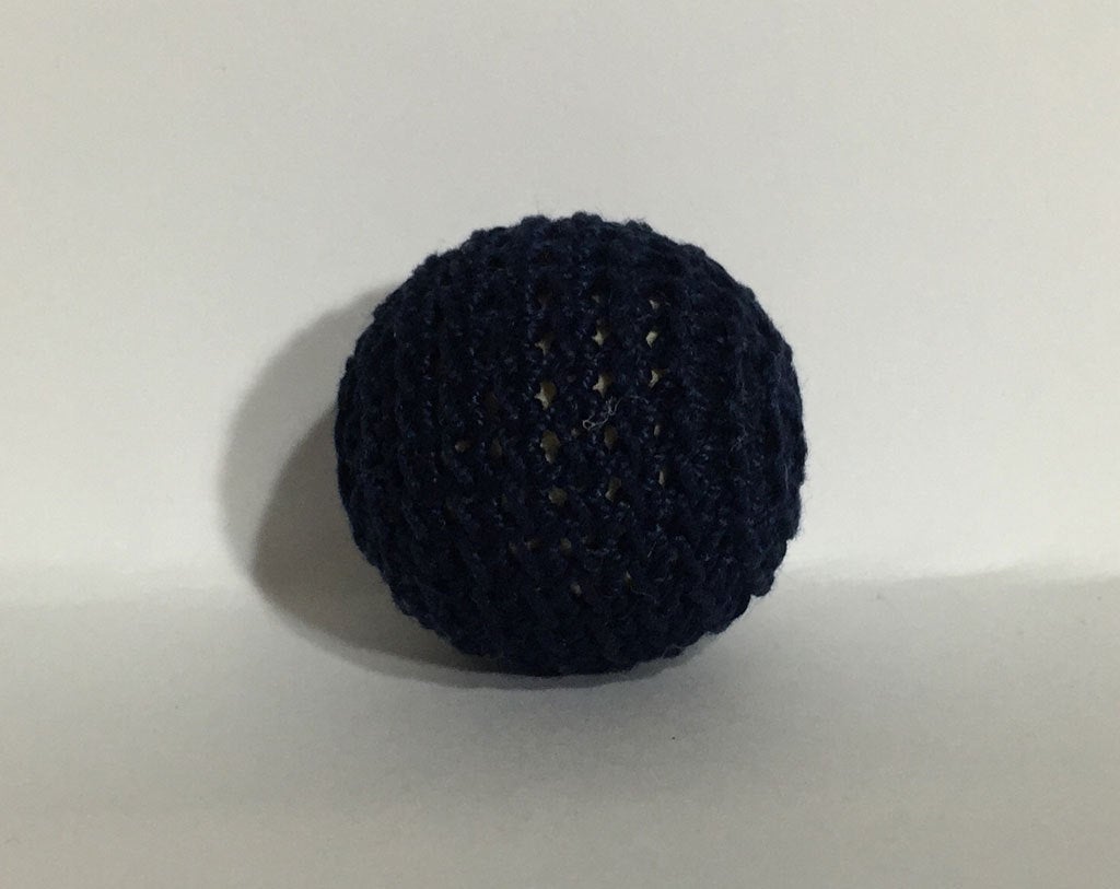 1.06" / 27 mm Crochet Wood Bead in Prussian (06/7150)